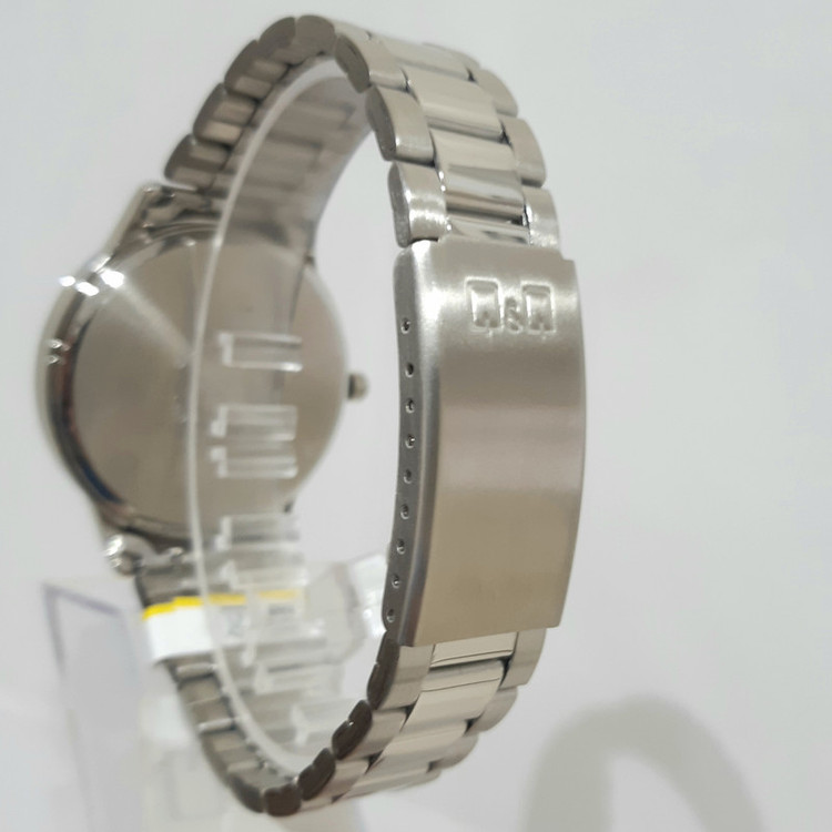ساعت مچی عقربهای مردانه کیو اند کیو مدل A01A-001PY