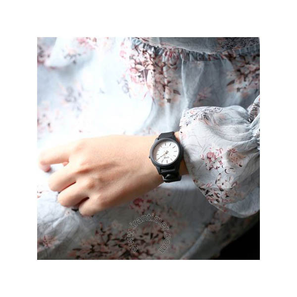ساعت مچی عقربه ای زنانه کیو اند کیو مدل VS13J003Y